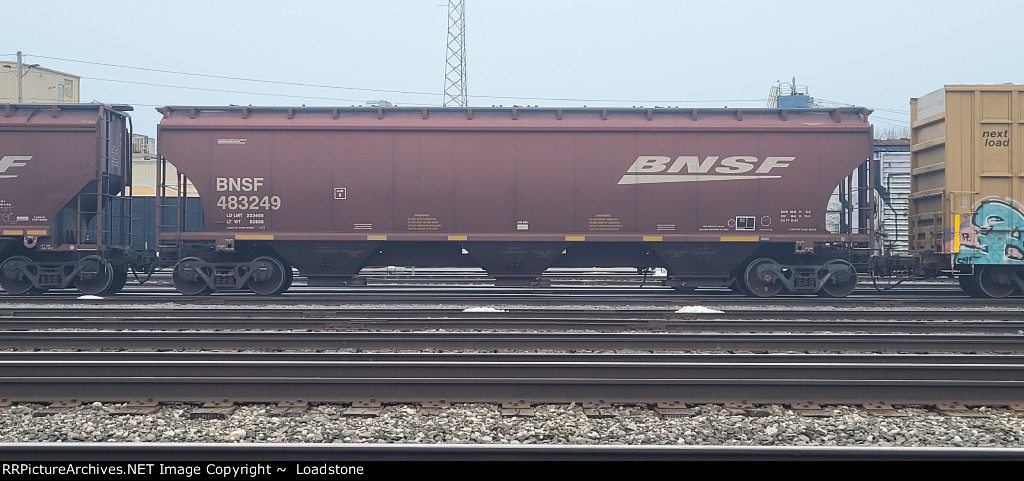 BNSF 483249